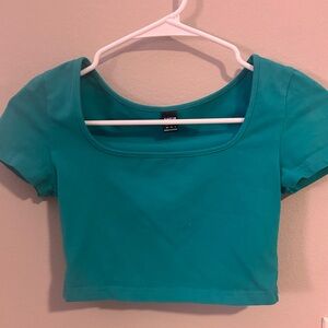 SHEIN Teal Crop Top